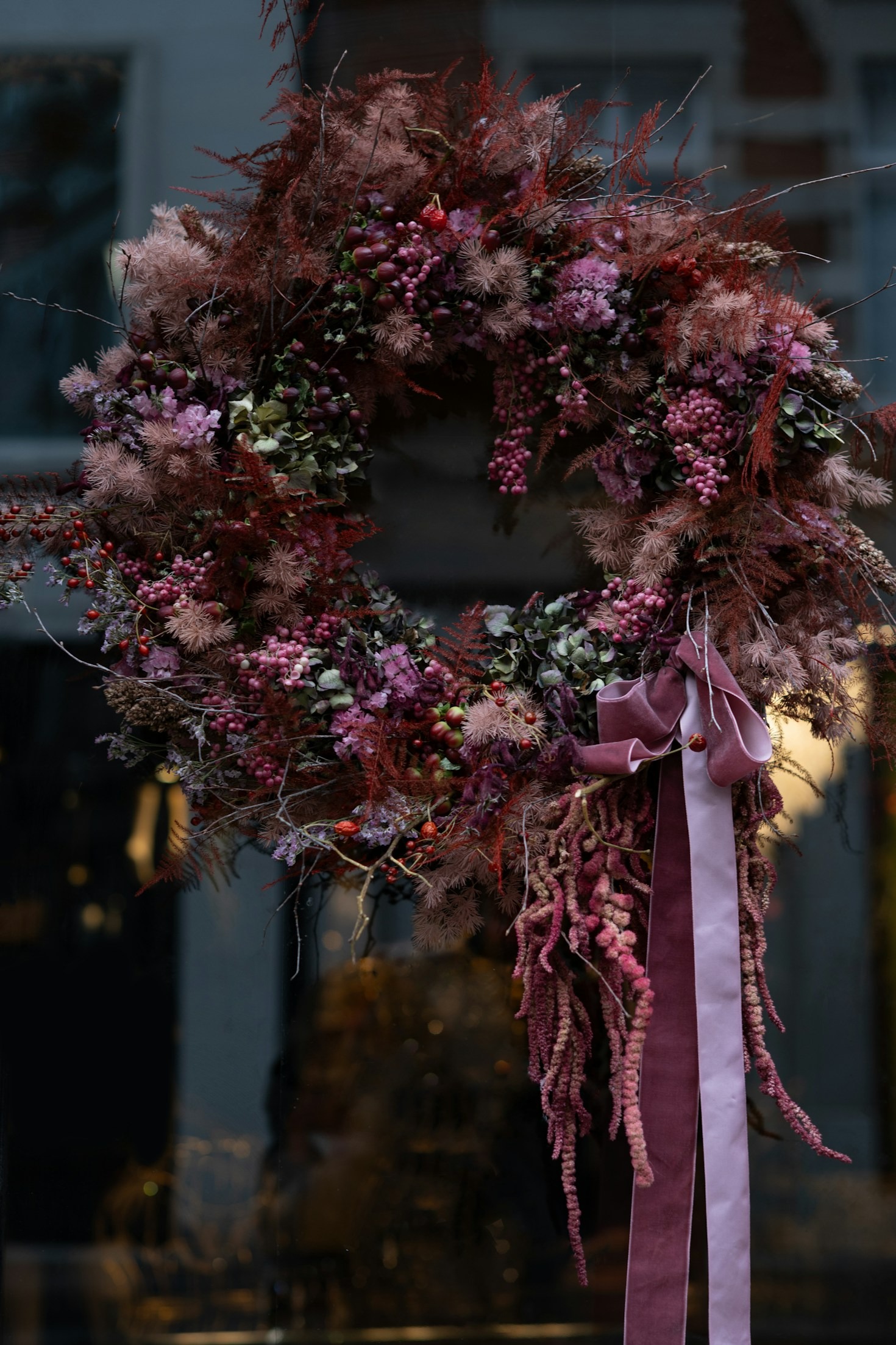 Seasonal Wreaths to Brighten Any Celebration